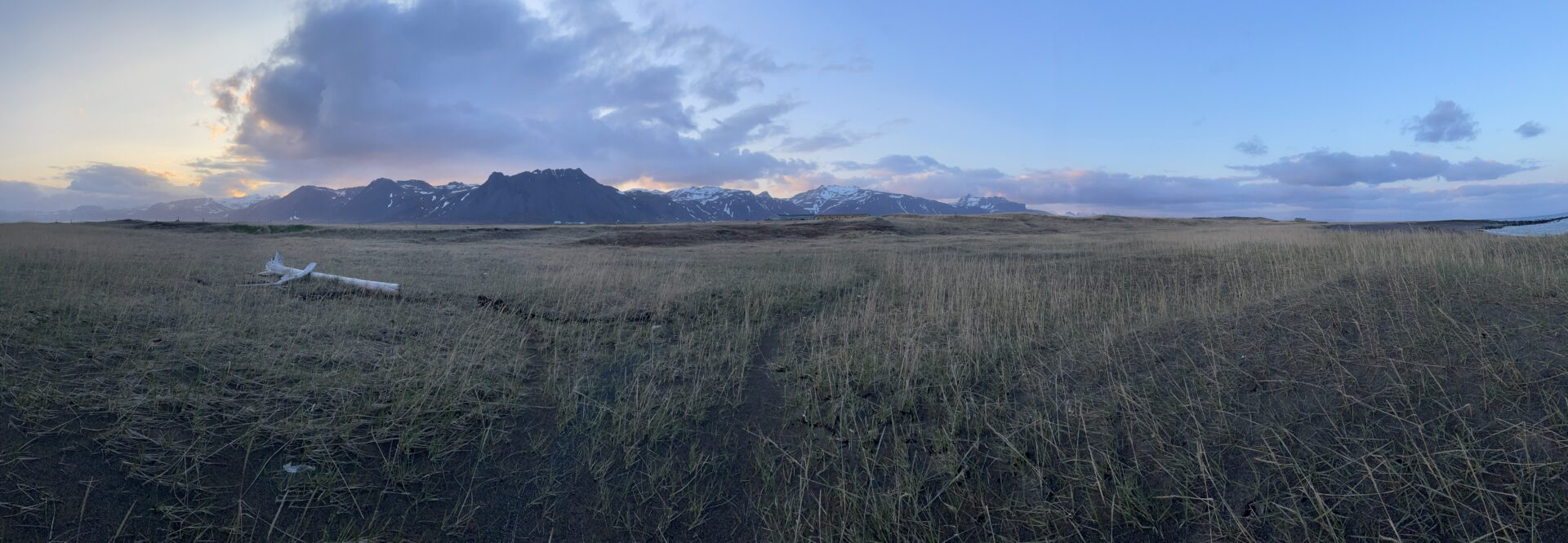A scenic shot of an Iceland landscape taken by a UMF Student