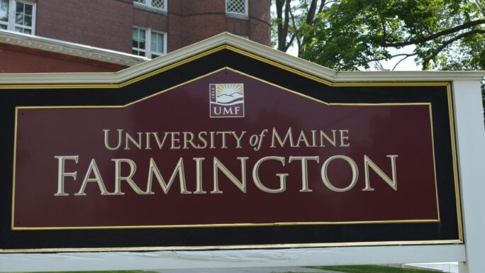 University of Maine System guarantees admission to Maine Community College System graduates